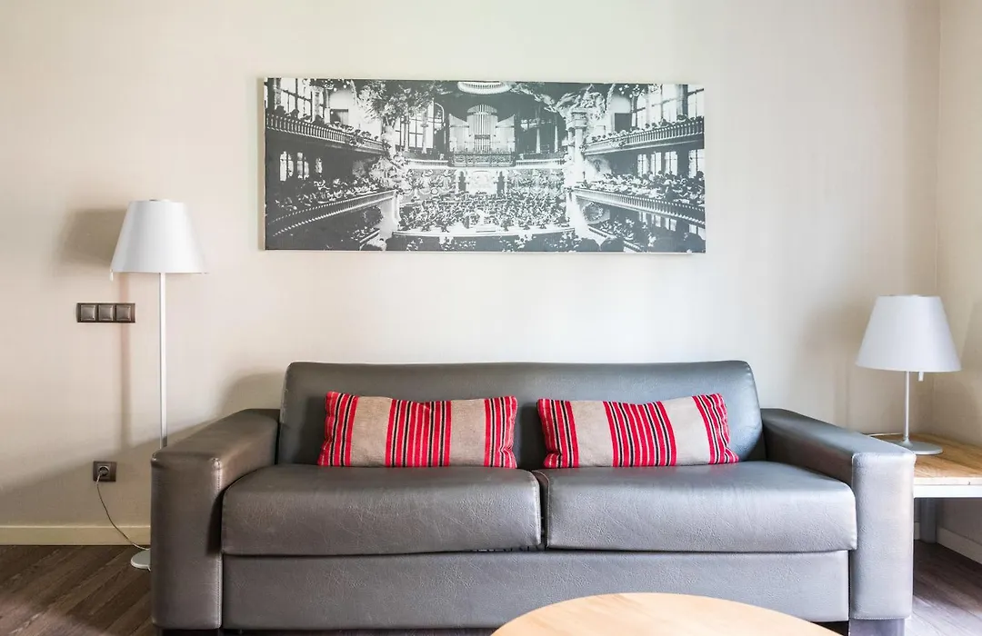 Casp 74 Apartments-1